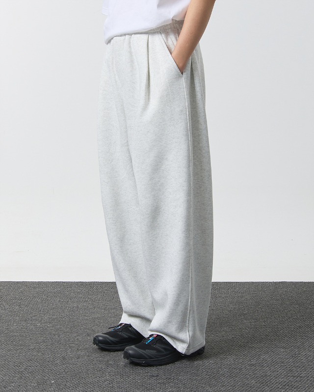 (ASI) QUAD-TUCK ESSENTIAL SWEAT PANTS_OATMEAL