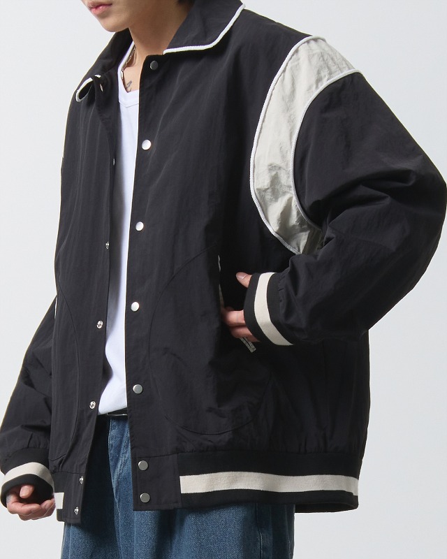 PIN TUCK NYLON LINE VARSITY JACKET_BLACK