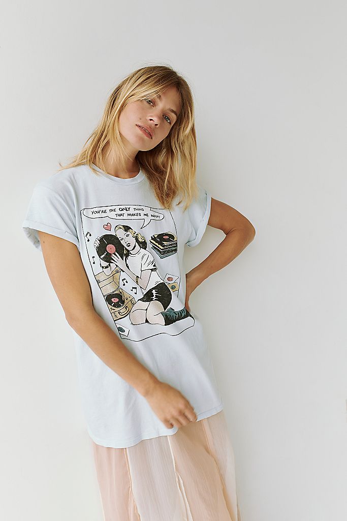 데이드리머 레코드 러버 여성 티셔츠 (3 컬러)울랄라 편집샵