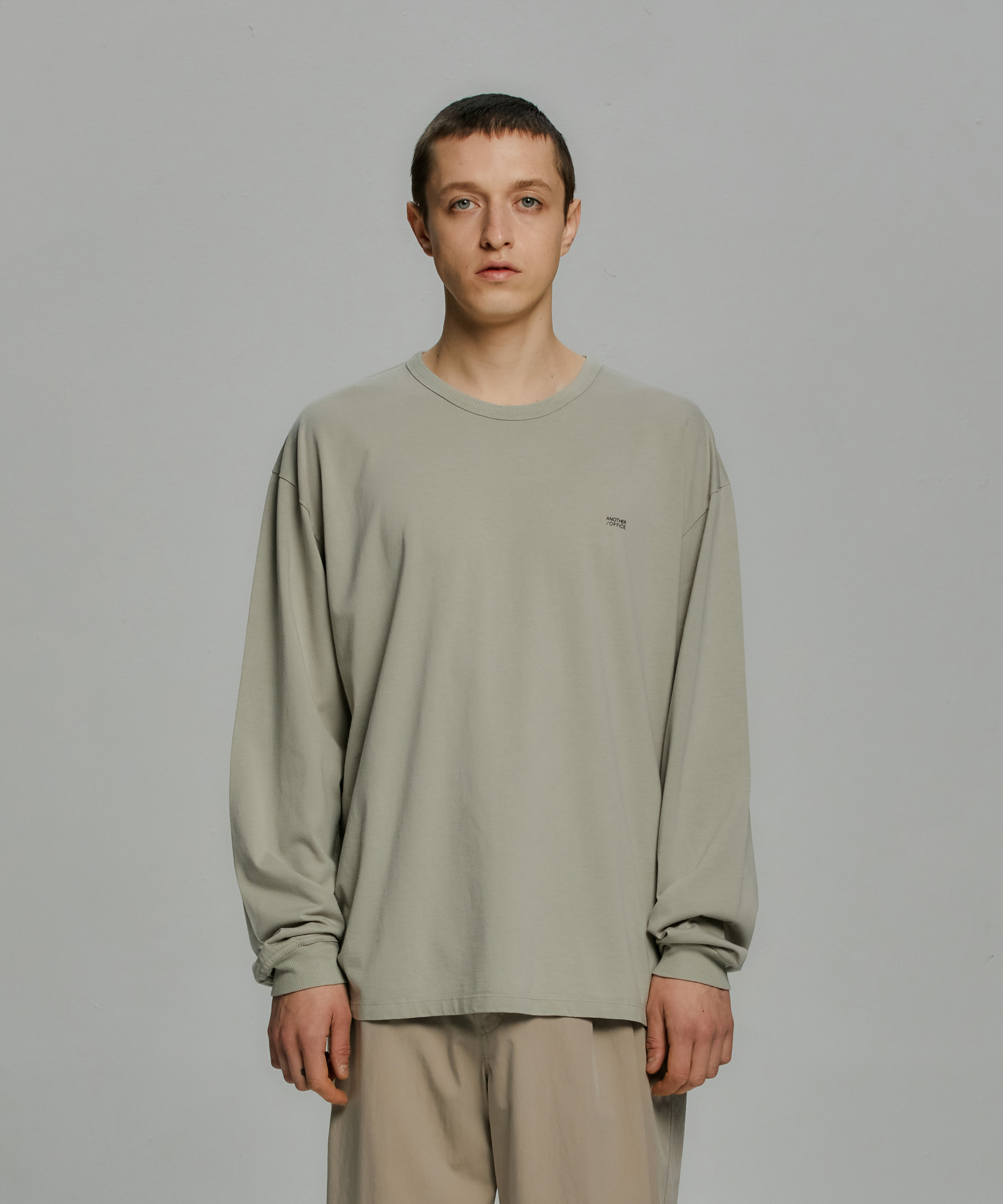 Weekly L/S T (Pacific Khaki)
