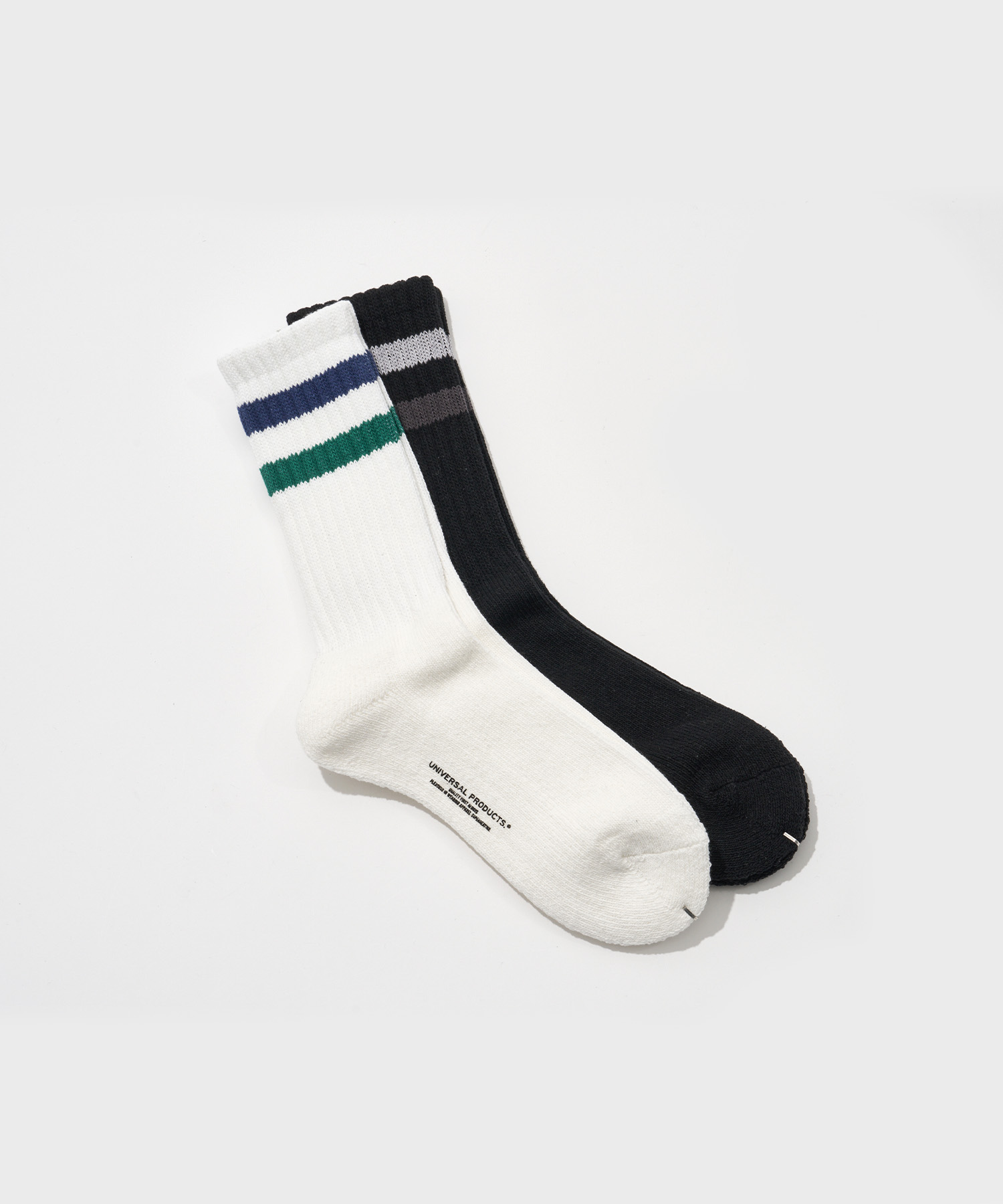 2P Line Socks (White Black)