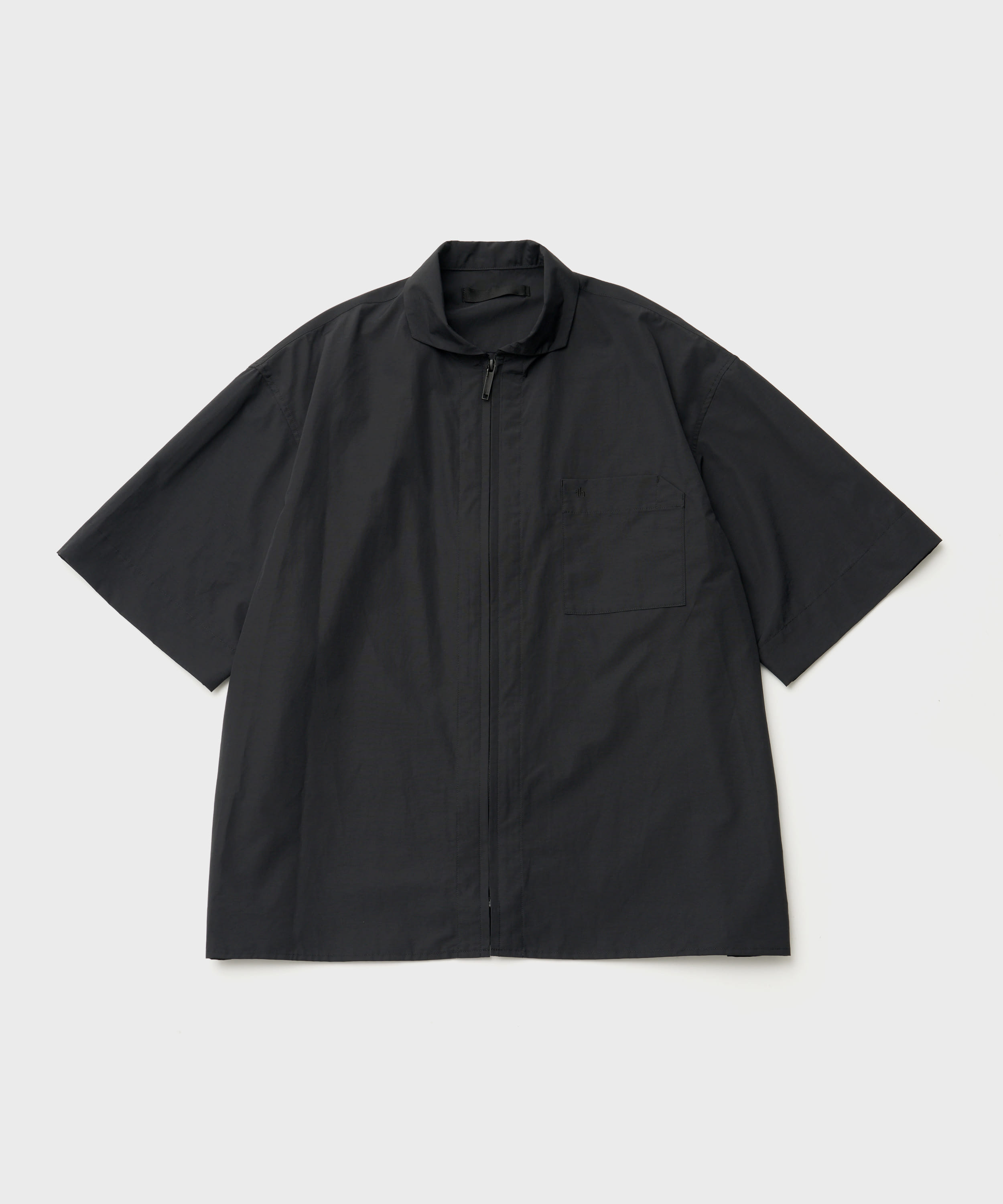 Midsize S/S Zip Shirt (Black)