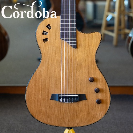 Cordoba 코르도바 스테이지 트레디셔널 CD 일렉 클래식기타 Stage Traditional CD (52mm 너트너비 / 12프렛 조인트)우리악기사	