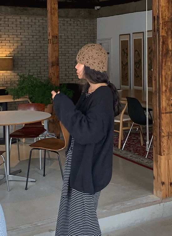 홀단추니트가디건 ㅣ 블랙