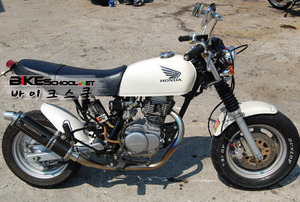 HONDA XZ100  