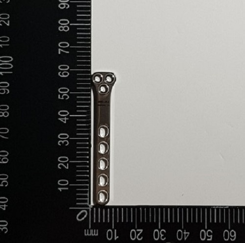 [Vetint] T-Plate 2.4mm 8Hole (80717)