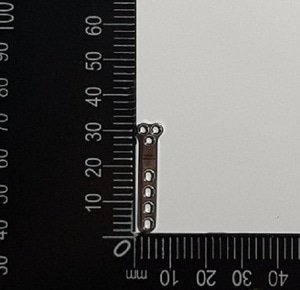 [Vetint] T-Plate 1.5mm 4Hole