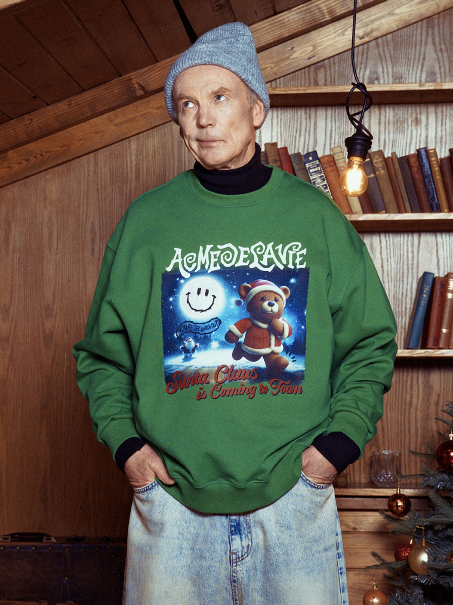 SANTA RABBIT PRESENT LONG SLEEVE T-SHIRT - 아크메드라비