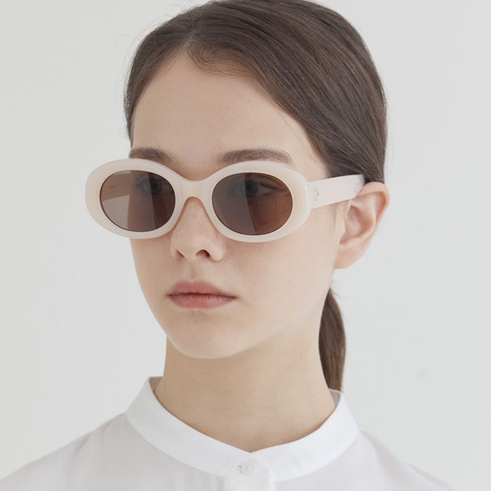 SUNGLASSES - ONE BRILLIANT
