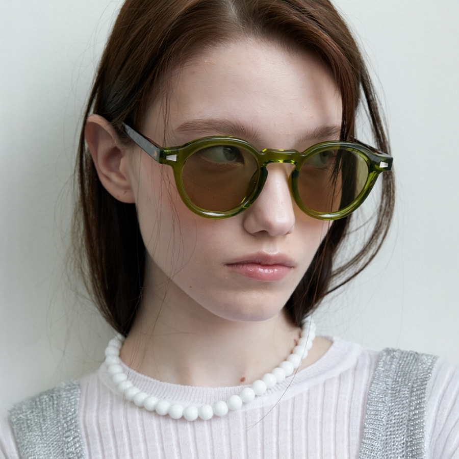 SUNGLASSES - ONE BRILLIANT