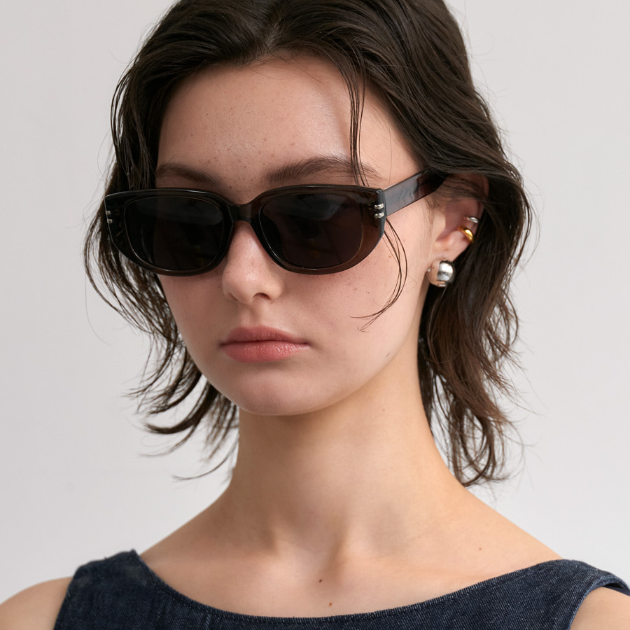 SUNGLASSES - ONE BRILLIANT