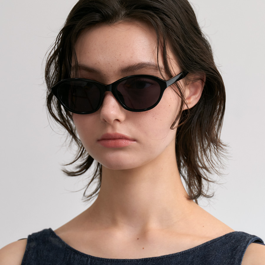 サングラス ^ONE BRILLIANT^ KhloeOB499Black Khloe-OB499-Black SUNGLASSES - ONE BRILLIANT