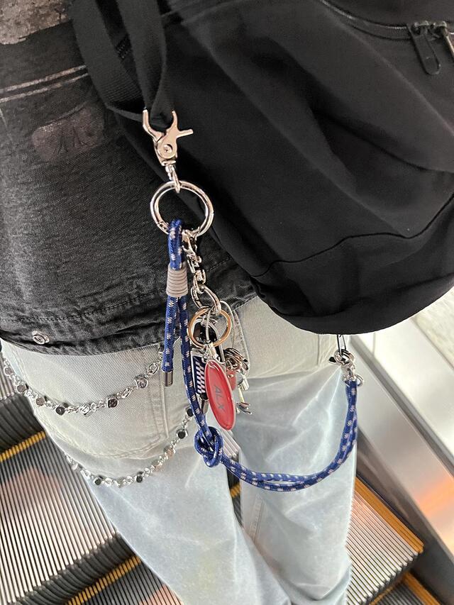 하이엔드 악세서리 브랜드 알렉시 투머치 키링 TOO MUCH KEYRING