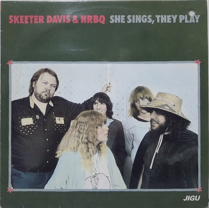SKEETER DAVIS &amp; NRBQ / SHE SINGS,THEY PLAY