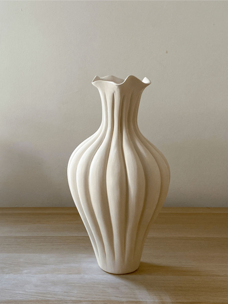 Lily White ceramic vase