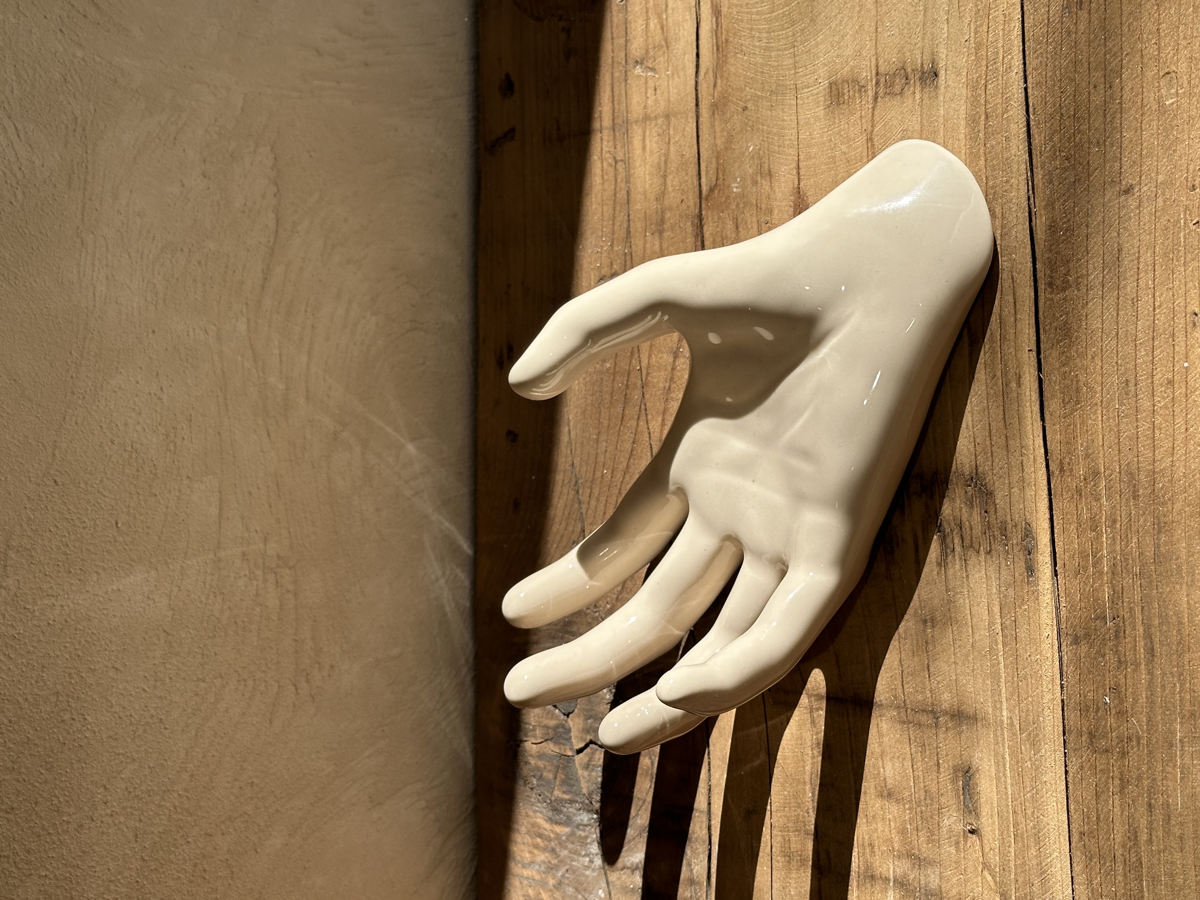 Hand-shaped object