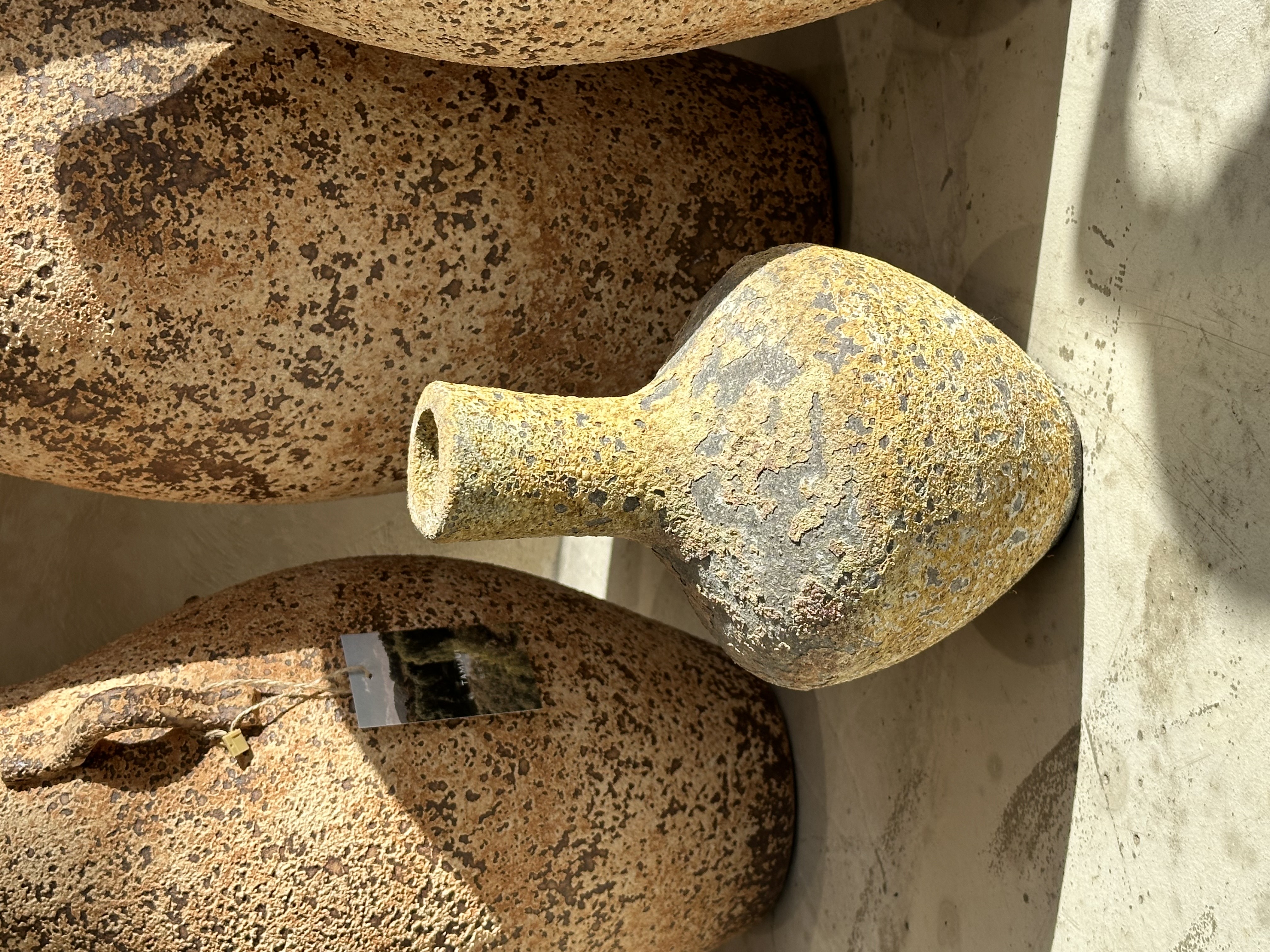 Rough textured bottle pottery
