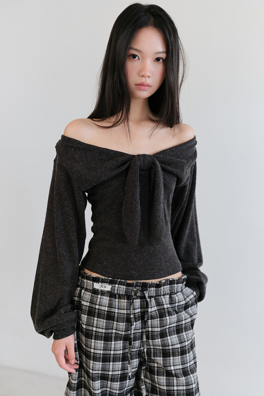 한국어 쇼핑몰 | ANGORA RIBBON 오프숄더 탑