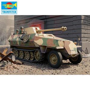 트럼페터 1/16 Sd.Kfz 251/22D TRU00943