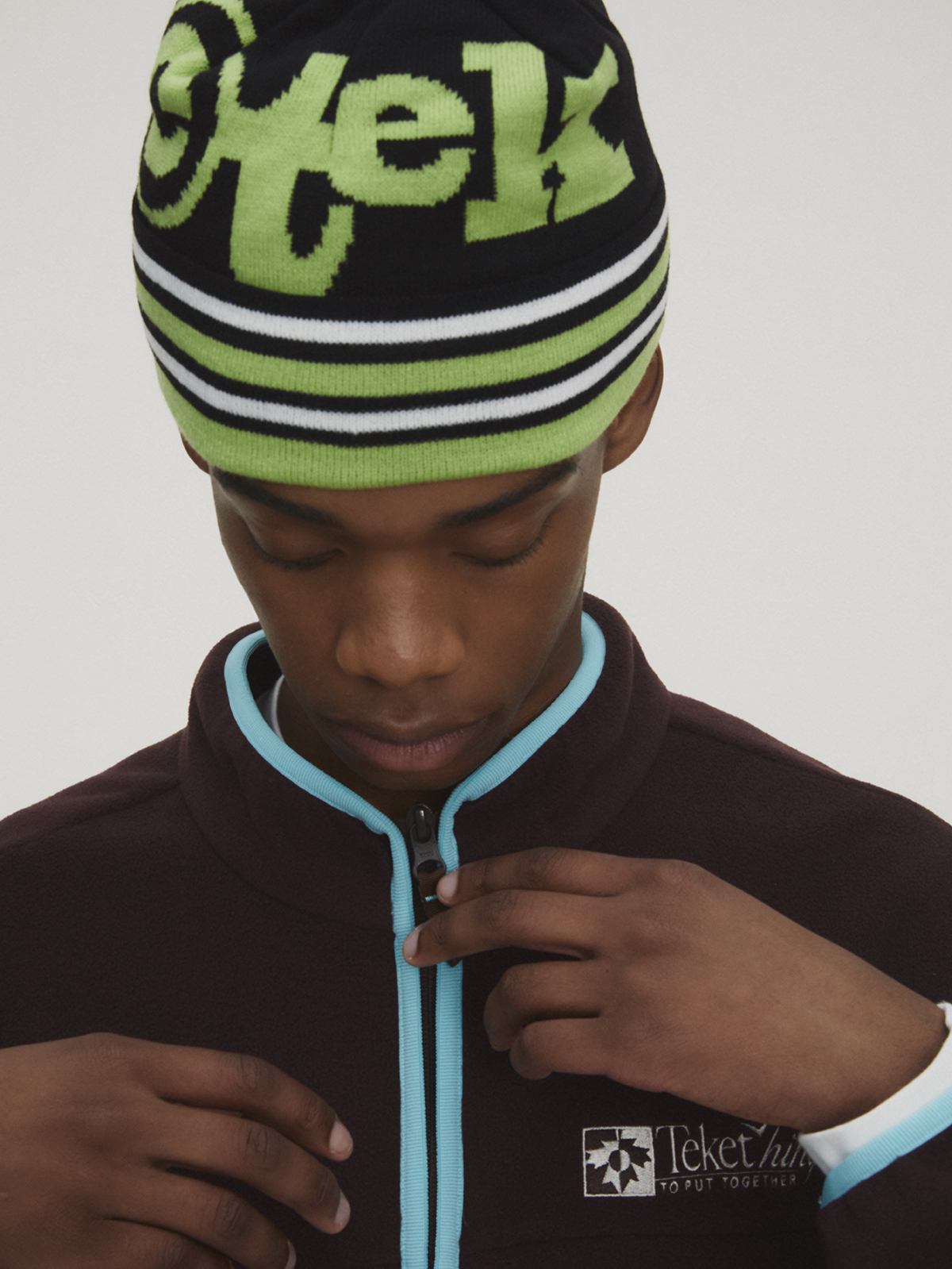 Slope Beanie Black - teket