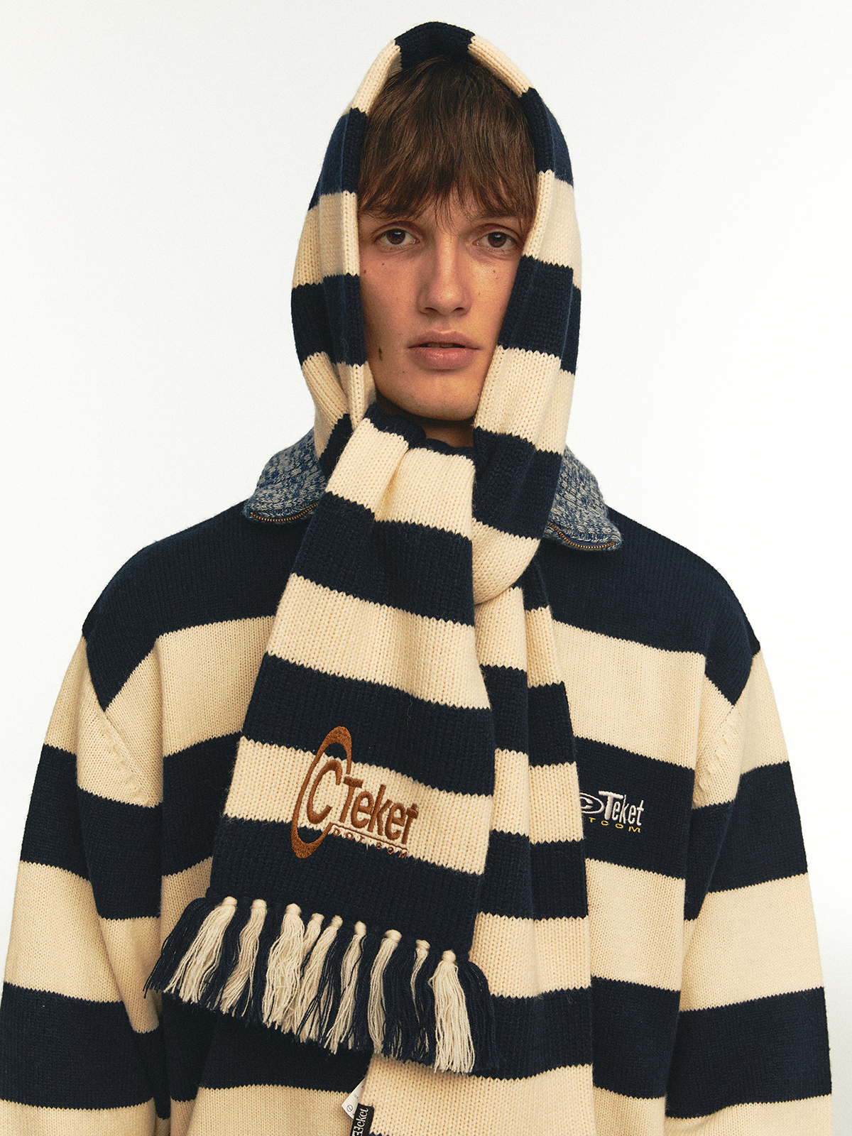 [teket] / ☆ 24FW Pajama Stripe Sweater / Navy Women's Knit Sweater, Navy/Cream Stripes - Minnow Sweaters
