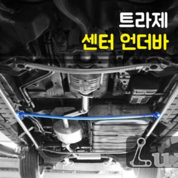 차종별용품 세차용품 튜닝용품 수입차용품 레이싱용품 예쁜자동차용품등 3만여 상품을 제공하는 자동차용품전문쇼핑몰