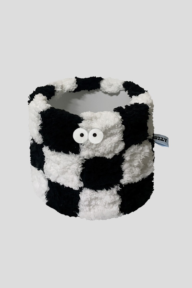 Fuzzy pot_Checkerboard check