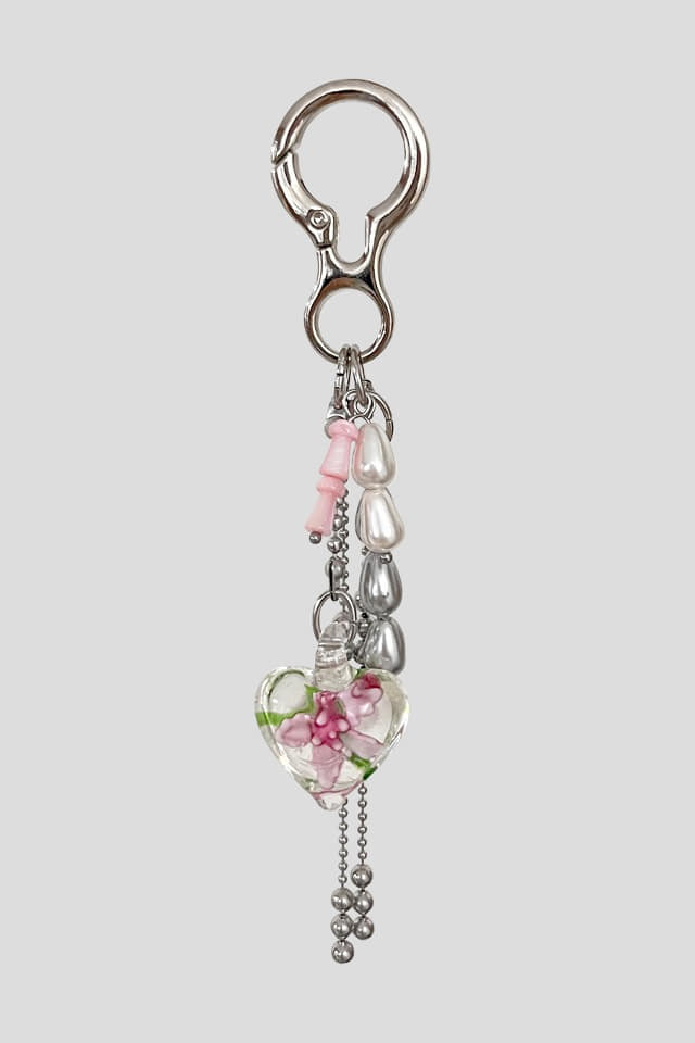 A piece of flower keyring