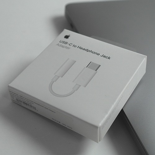 [IT리퍼비시/풀박스정품] 애플 a2049  젠더  Apple 정품 USB C to 3.5mm Headphone Jack Adapter /맥지원/즉시사용OK