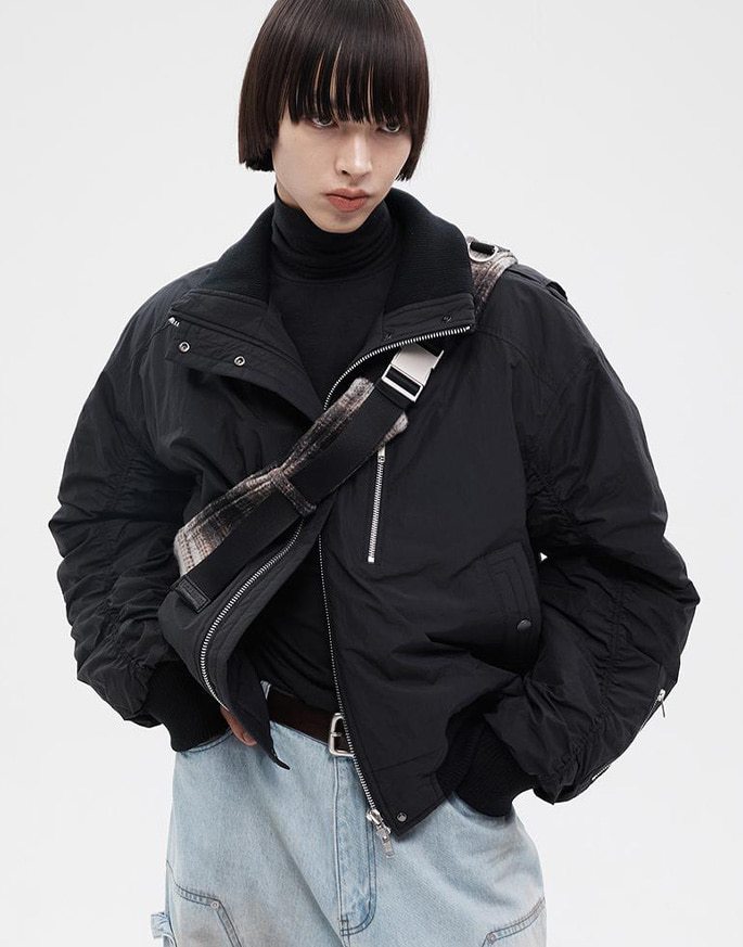 [HALEINE] HIGHNECK BOMBER PADDING _ BLACK