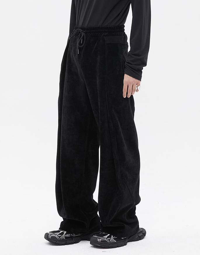 [HALEINE] VELOUR FOLDING SWEAT PANTS _ BLACK