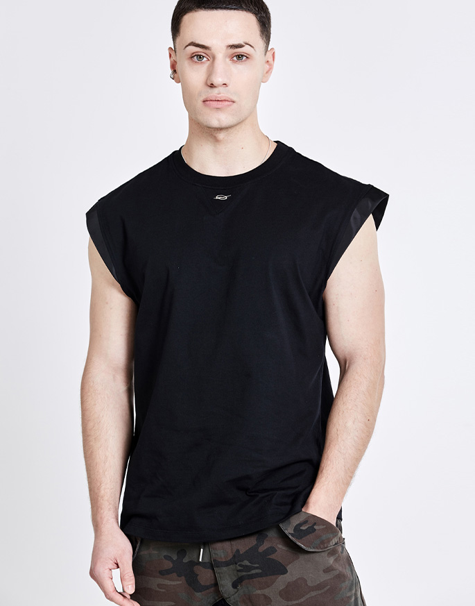 [51PERCENT] Curve Sleeveless _ black