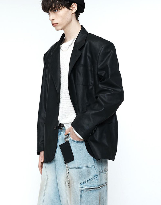 [HALEINE] 3STITCH FAUX LEATHER BLAZER _ BLACK