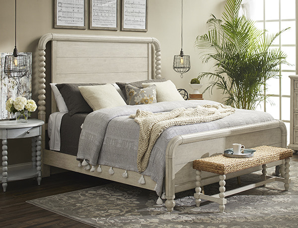 749 Nashville Collection Panel Bed - Q Size