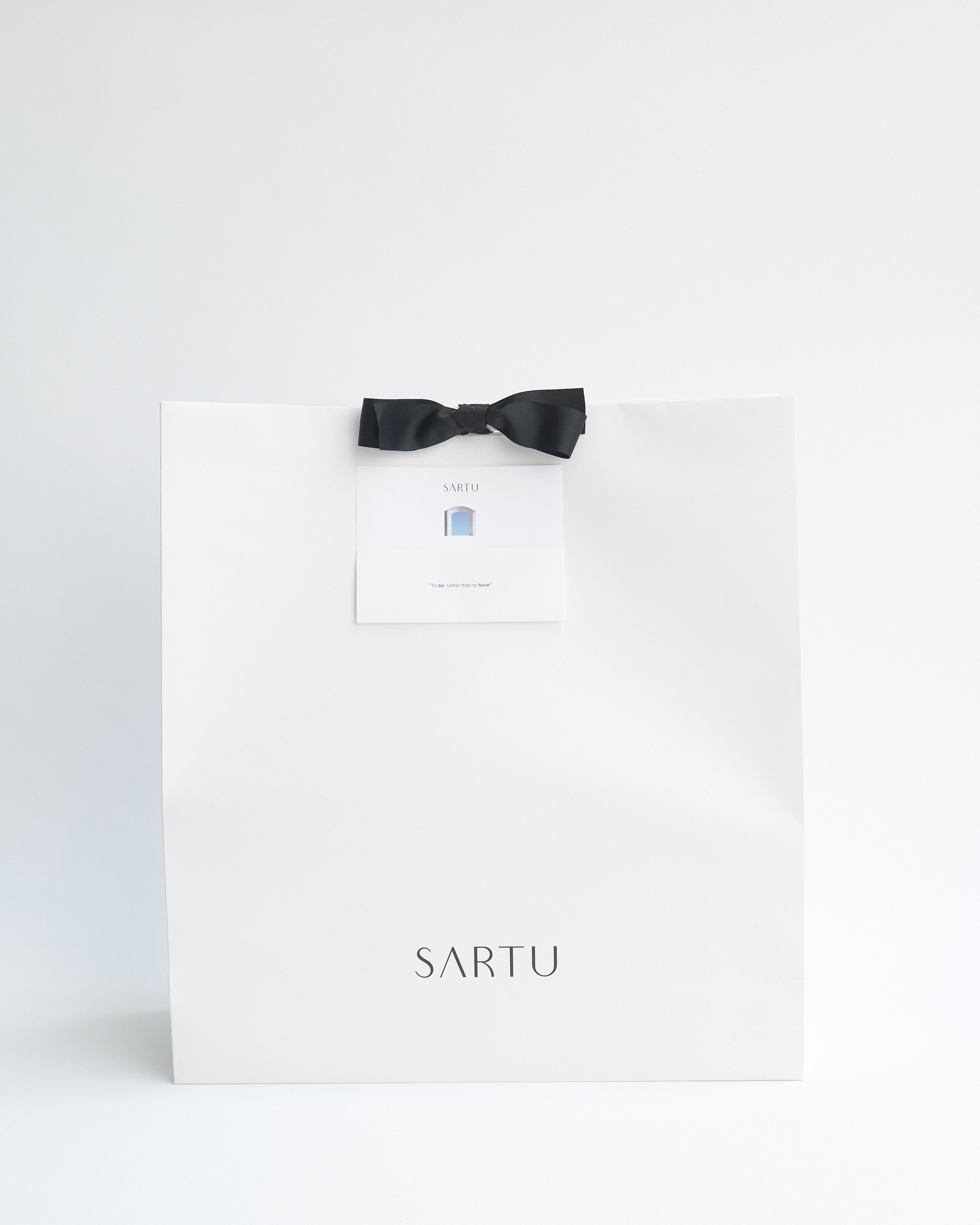 사르투 | TYE collection 컨템포러리 백 브랜드 SARTU 공식 홈페이지