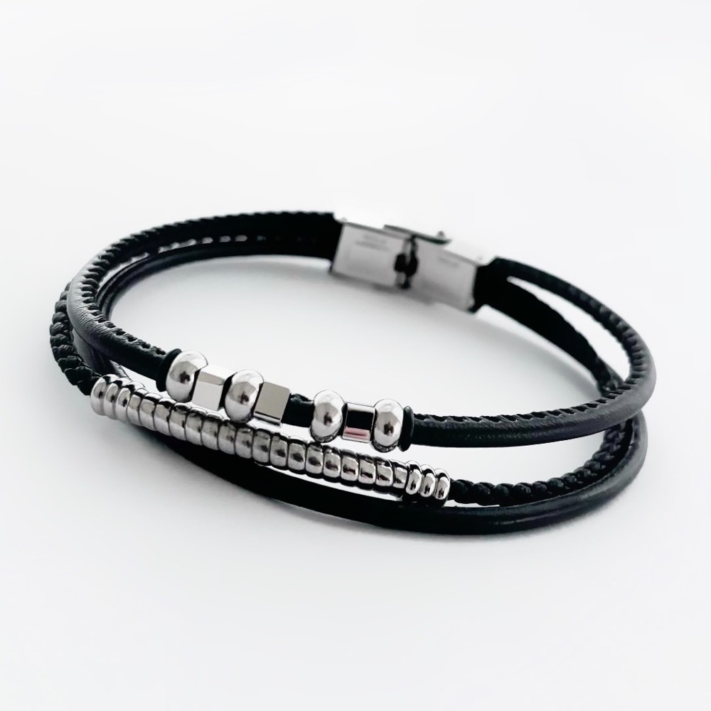 Leather count three  bracelet (미입고)