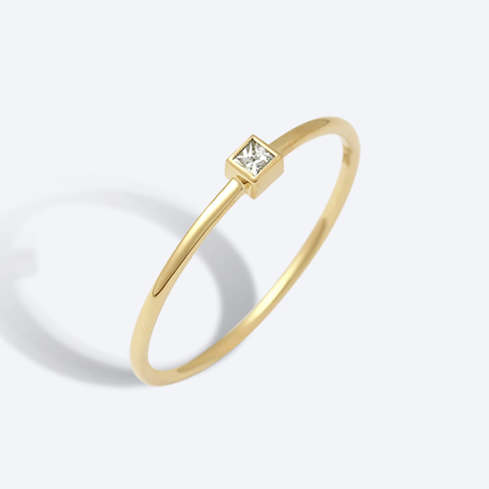 티니 프린세스 다이아몬드 반지 (14K골드)Tiny Princess Diamond Ring (14K Gold)