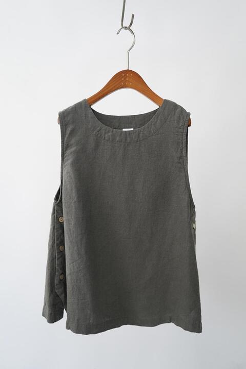 9 - pure linen top