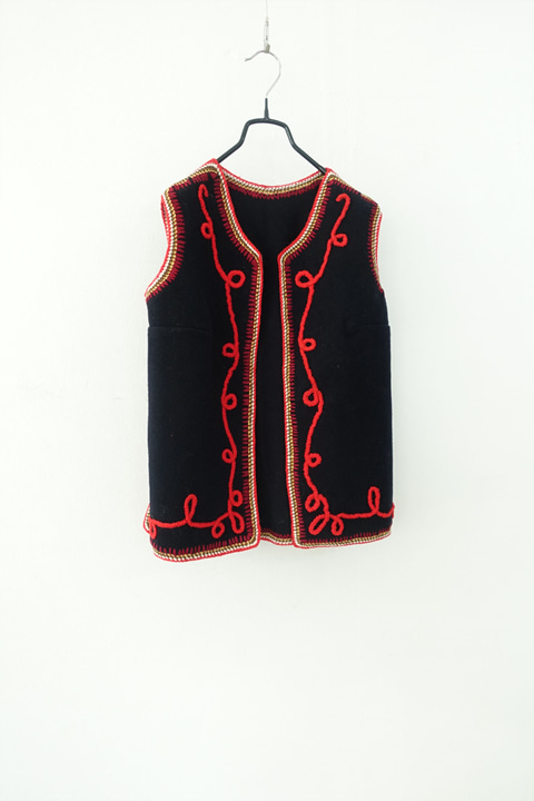 vintage tirol vest