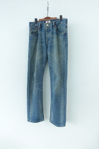 LEVI&#039;S 501 (32)