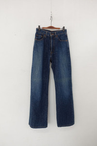 LEVI&#039;S 557 (24)