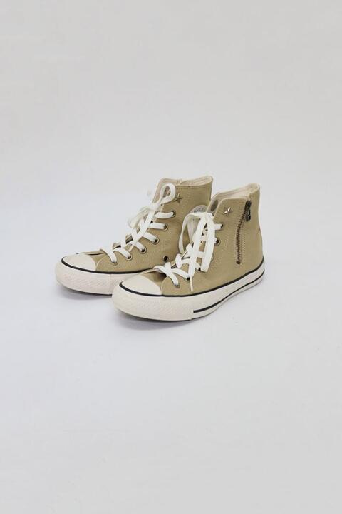 CONVERSE (240)