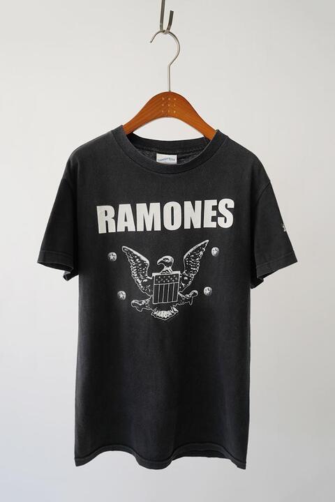 RAMONES