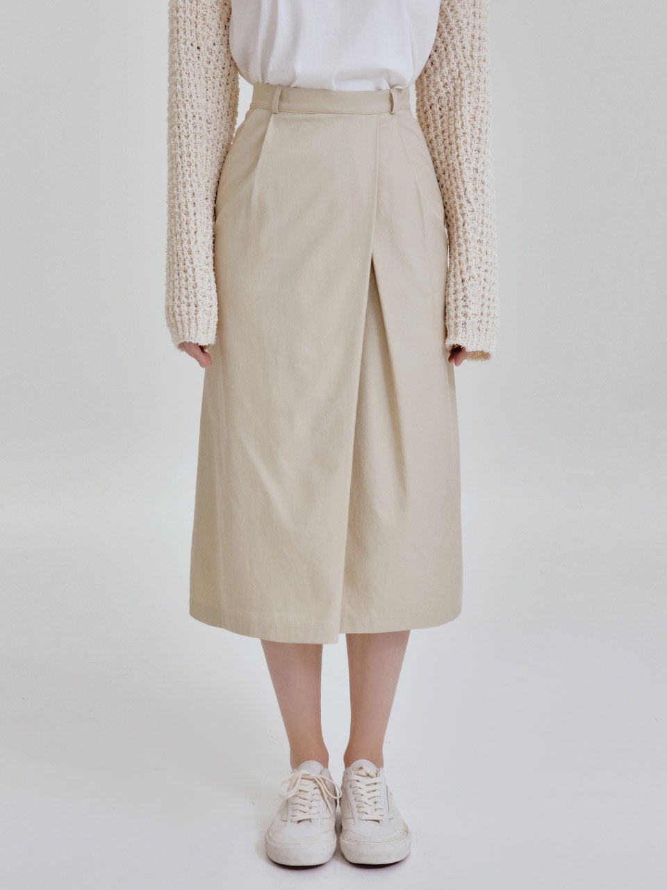 Lona wrap skirt (beige)