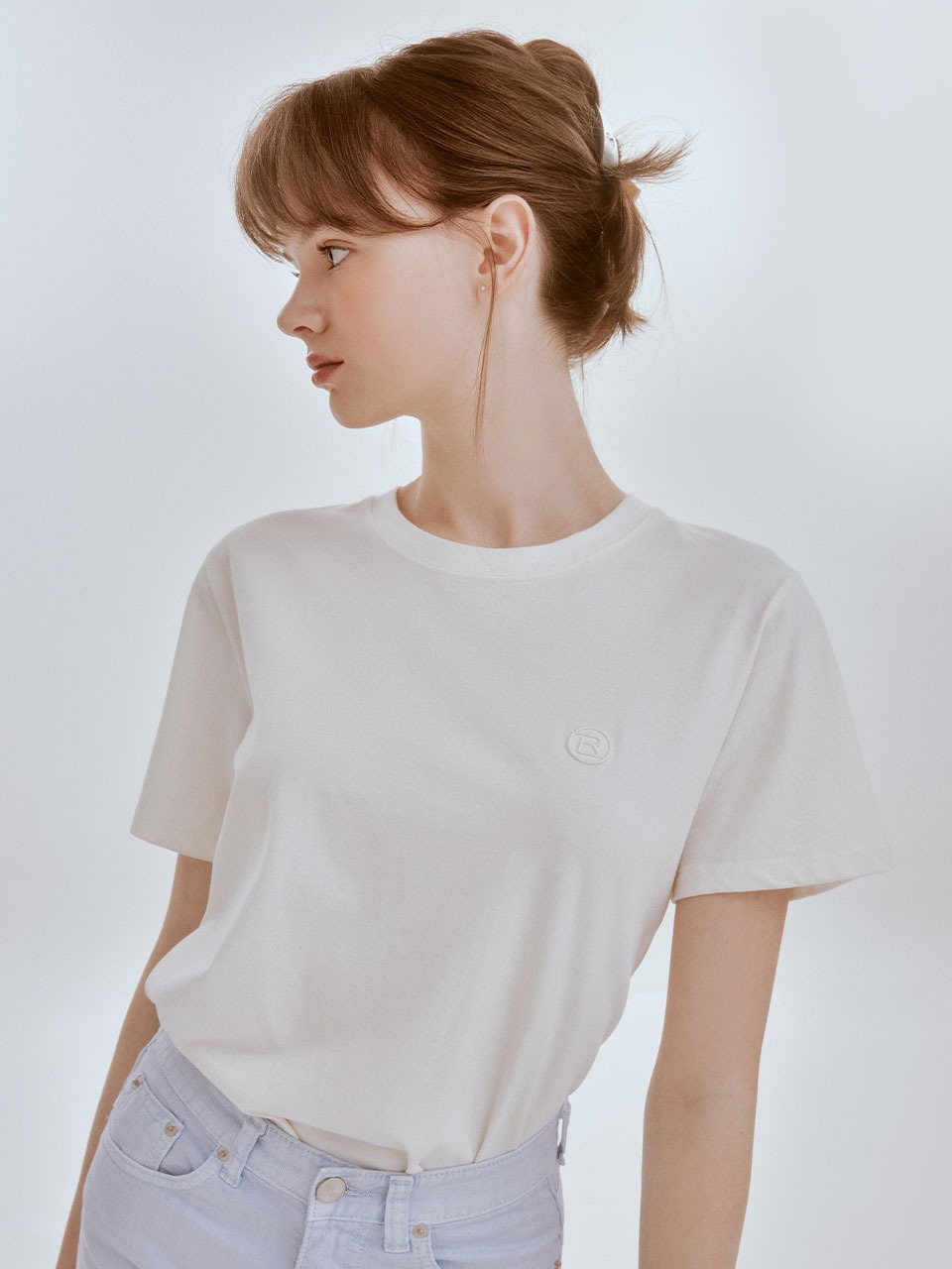 Re_l logo round t-shirt (white)