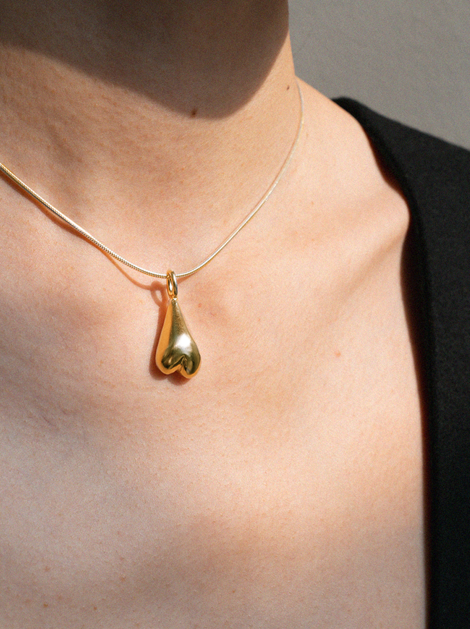 [SUMMER SALE] Love pendant necklace - (gold)