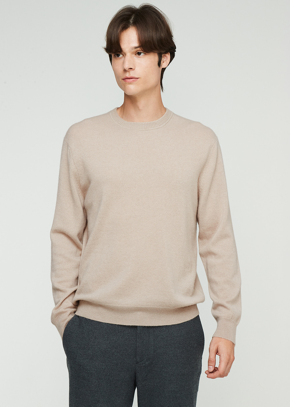 A LOGO crewneck pullover (skin beige)  20%