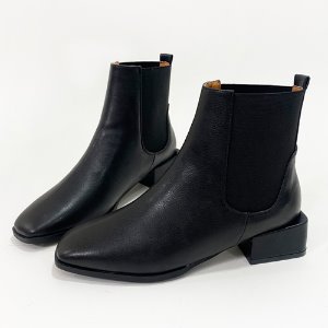 Square Black Ankle boots