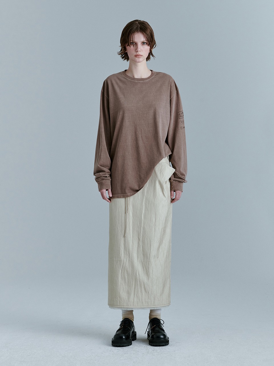 [Margesherwood ] / ☆ CRINKLED SATIN SKIRT/ beige CRINKLED SATIN SKIRT_beige - MARGESHERWOOD