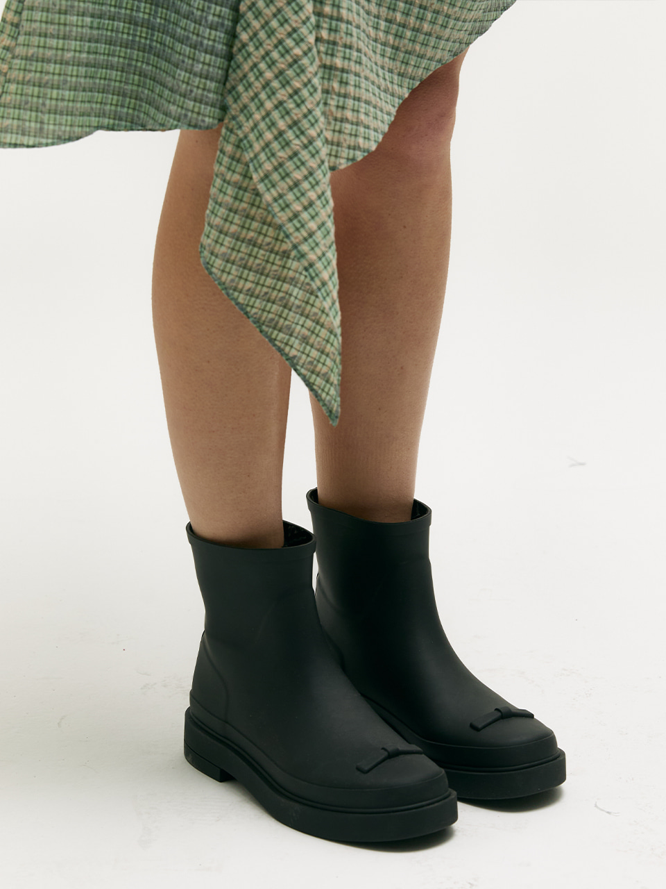 [Margesherwood] / ☆ RIBBON RUBBER BOOTS SHORT / black RIBBON RUBBER BOOTS SHORT_black - MARGESHERWOOD